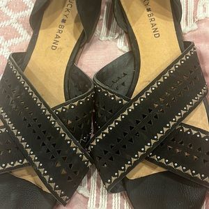 Lucky Brand size 9 black aztec flats